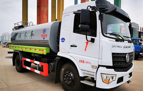 �¿�|�L(f��ng)12����ˮ܇